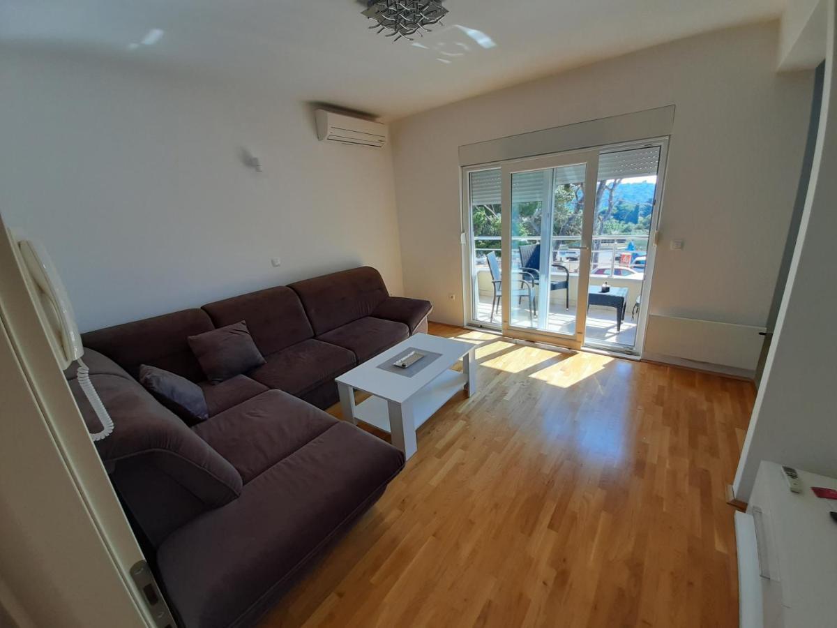 Apartman U Centru Makarske Makarska Exterior foto